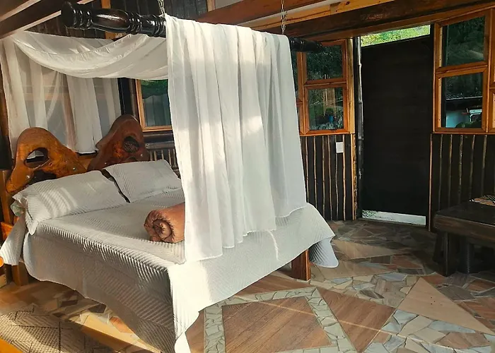 Casa Yantra La Lola