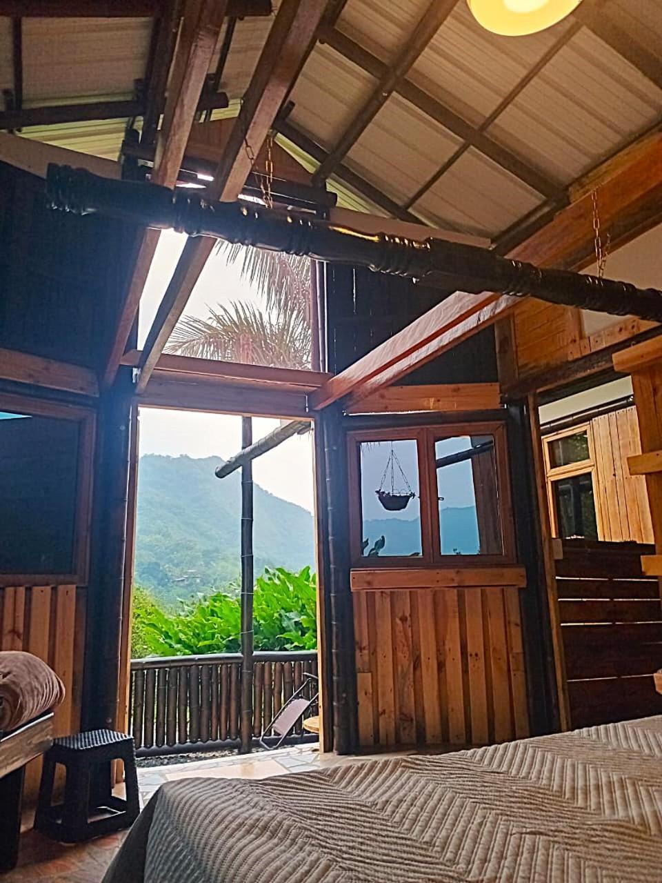 Casa Yantra La Lola Hotel