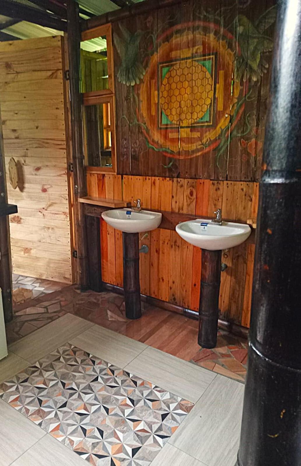 Hotel Casa Yantra La Lola *