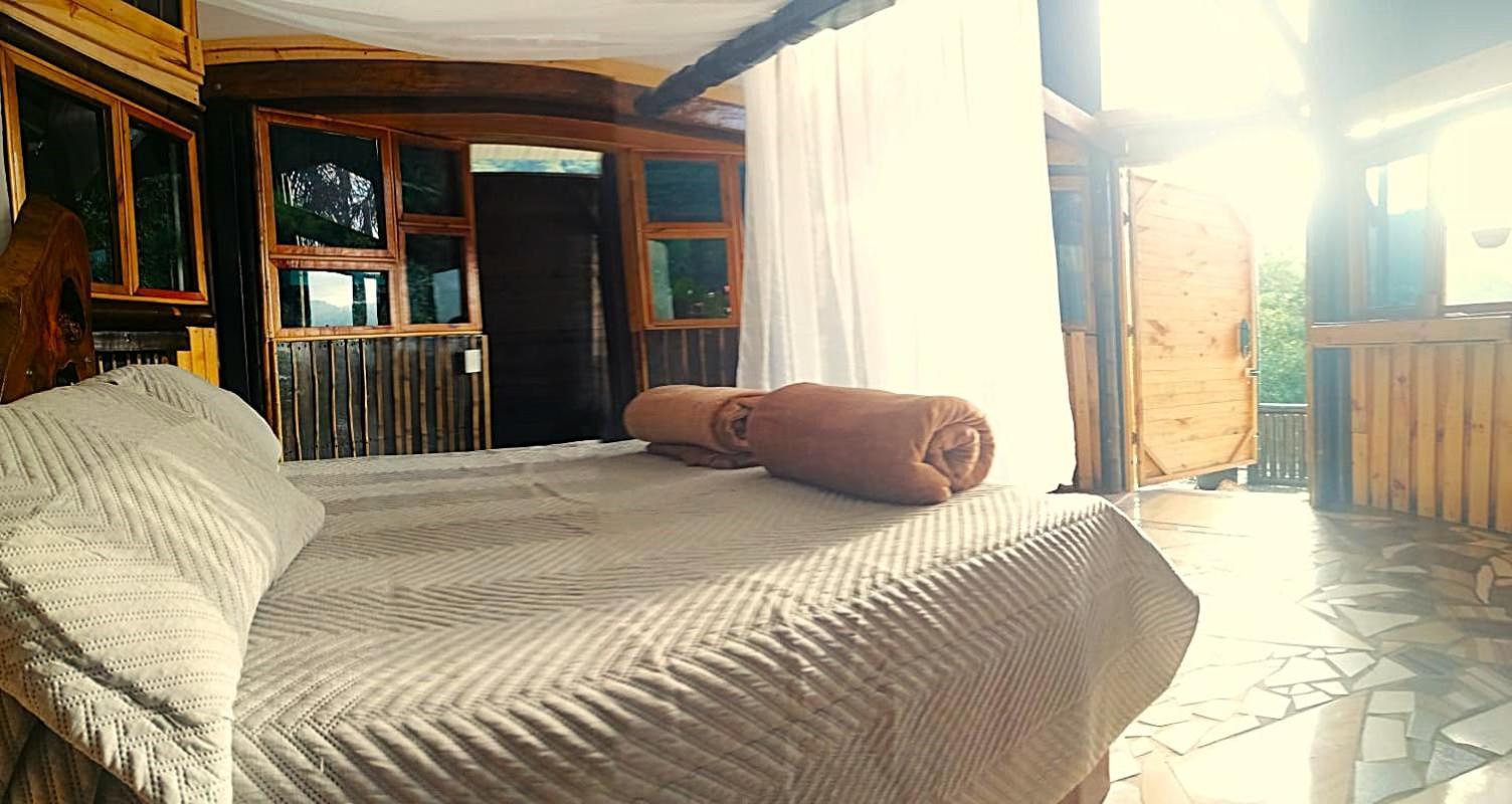 Casa Yantra La Lola *