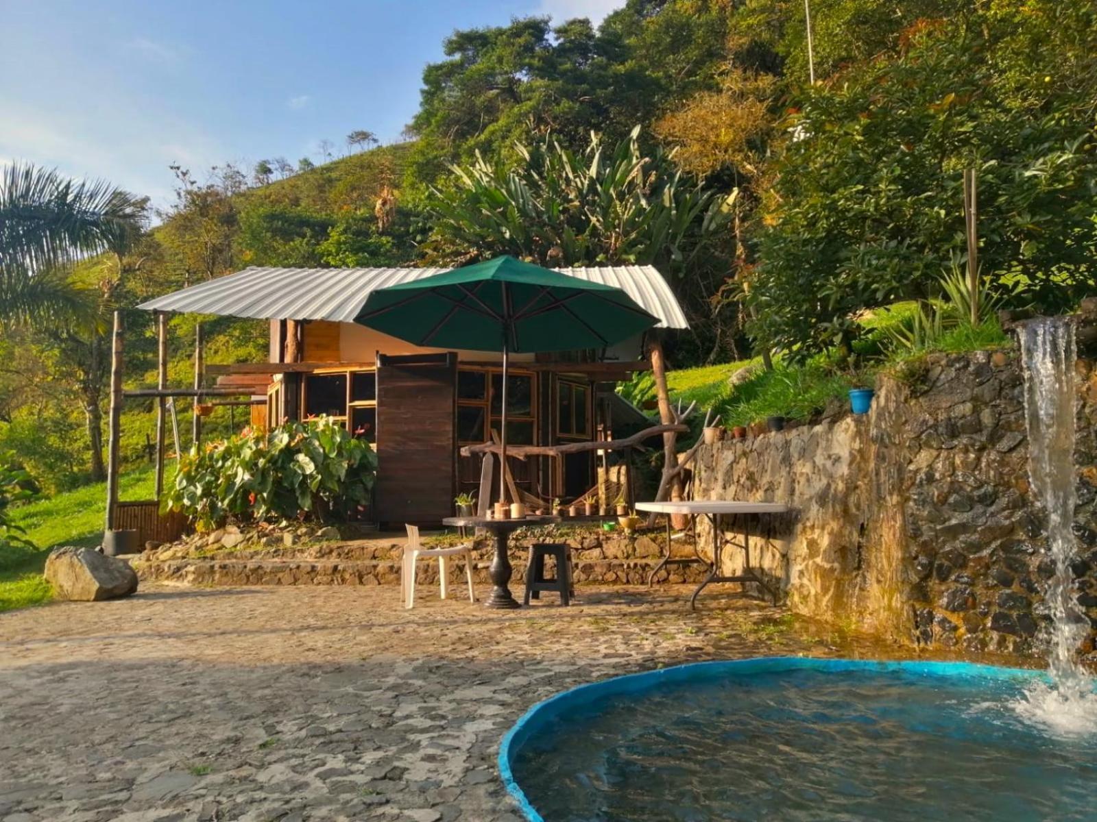 Casa Yantra La Lola Hotel